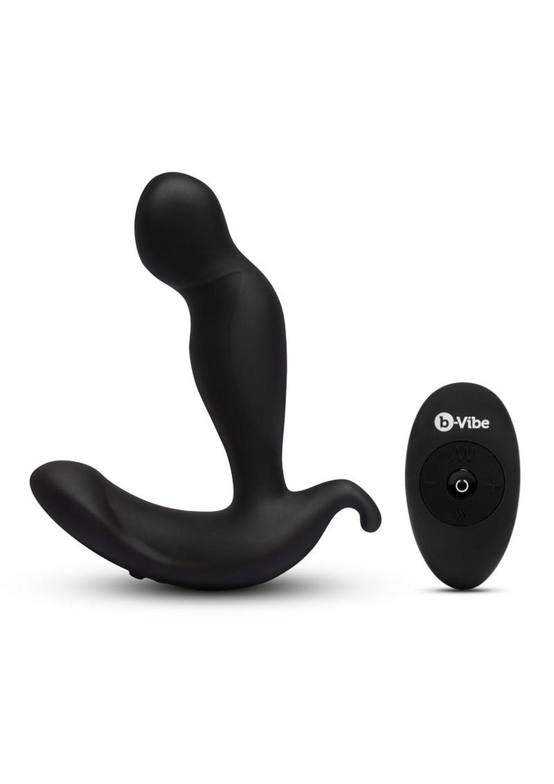 Load image into Gallery viewer, B-Vibe 360 Plug Rechargeable Silicone Rotating and Vibrating Kwith Remote Anal Plug - Black
