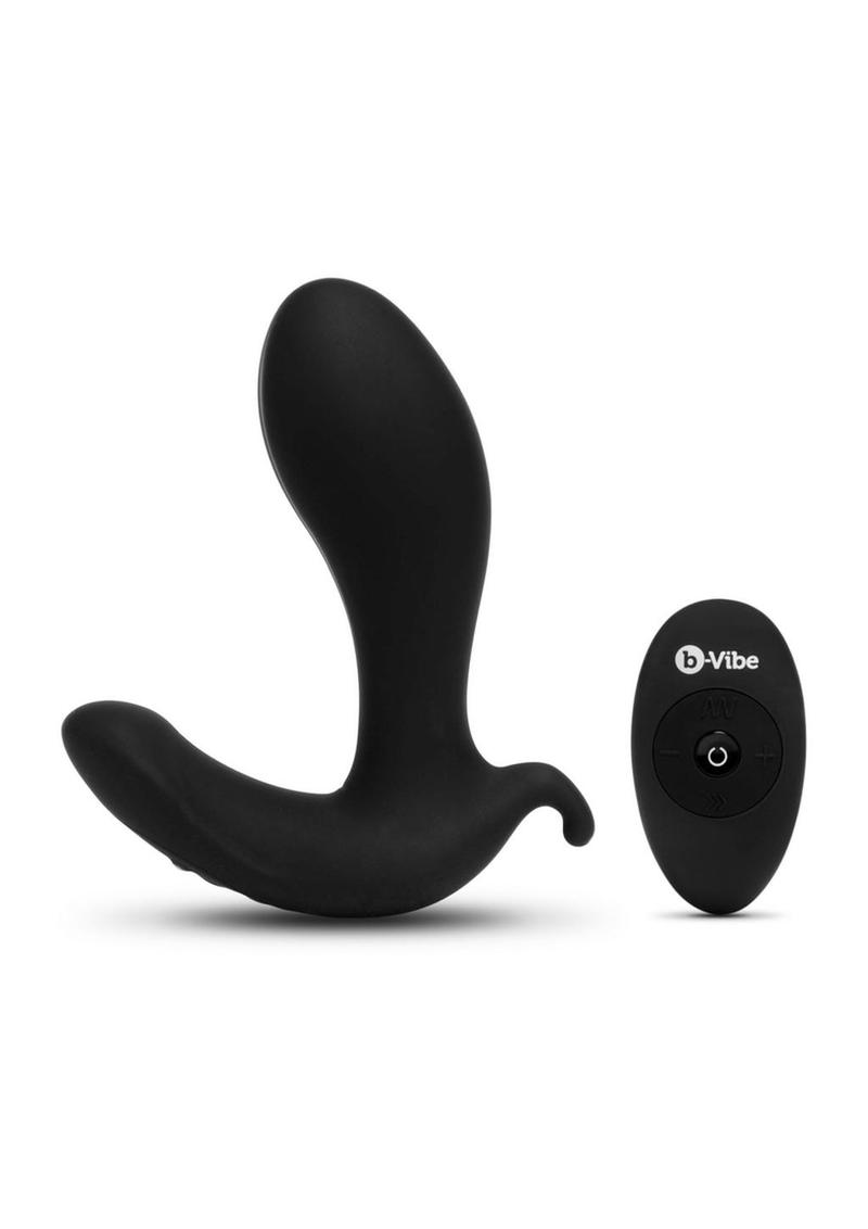 Load image into Gallery viewer, B-Vibe Expanding Plug Rechargeable Silicone with Remote Anal Plug - Black
