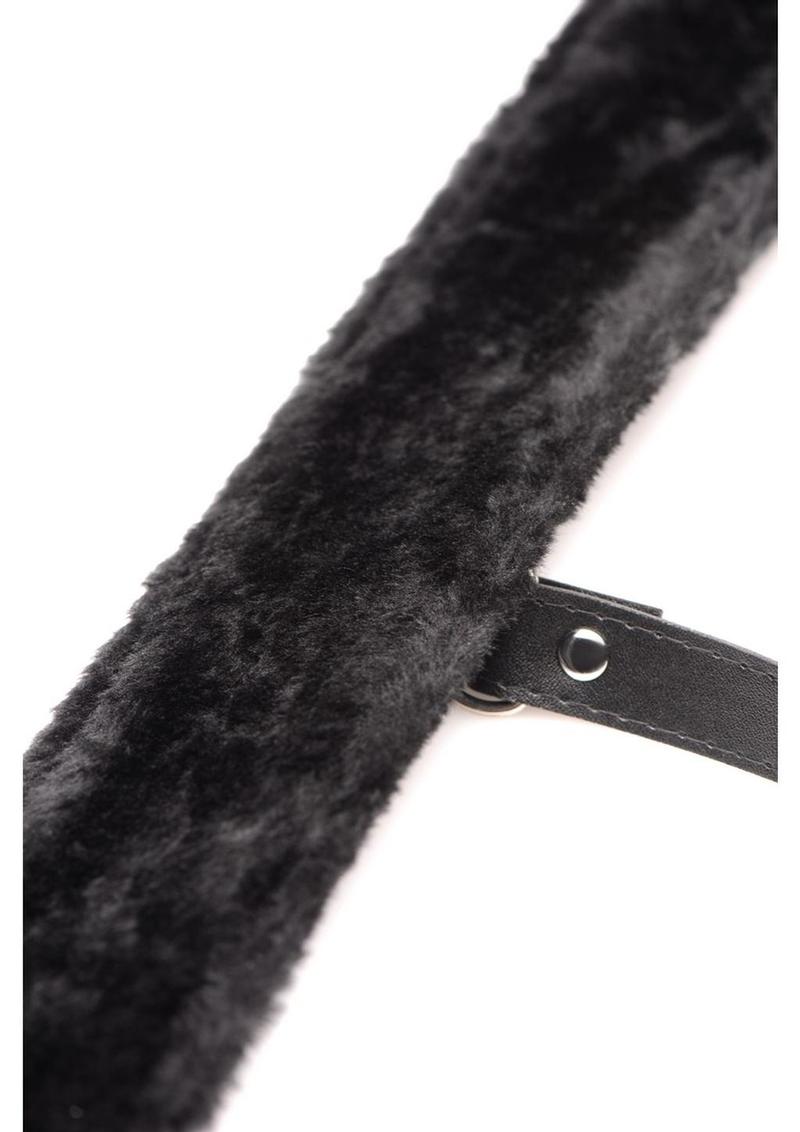 Load image into Gallery viewer, Master Series Hook Up Plush Bondage
